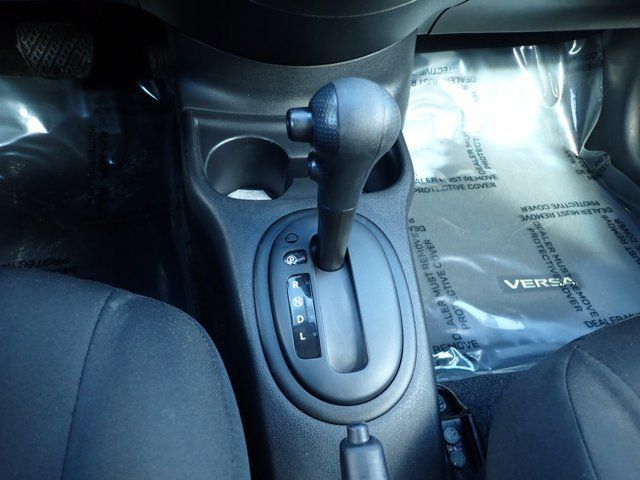 Used 2015 Nissan Versa S Plus FWD image 17