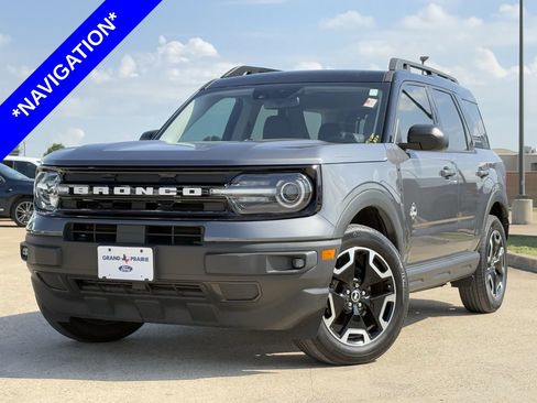 Used 2023 Ford Bronco Sport Outer Banks w/ Tech Package AWD/4WD image 1