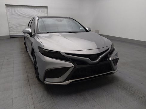 Used 2021 Toyota Camry XSE FWD image 14