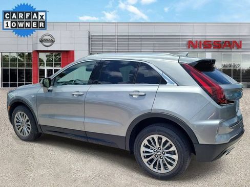 Used 2025 Cadillac XT4 Premium Luxury FWD image 5