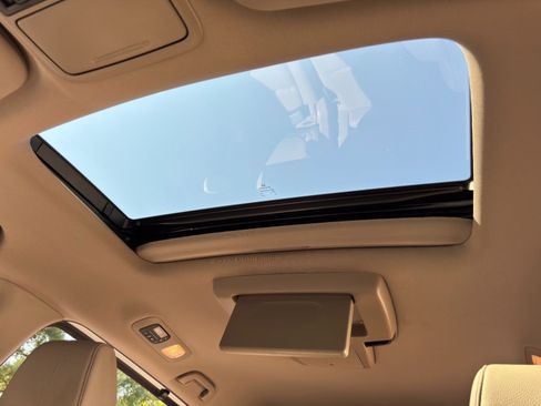 Used 2020 Honda Odyssey Touring image 11