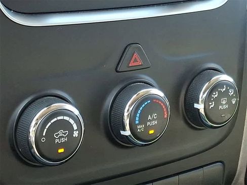 Used 2020 RAM 1500 Tradesman w/ Tradesman SXT Package image 15