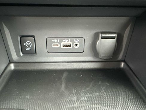 New 2025 Nissan Sentra SV w/ All-Weather Package image 32