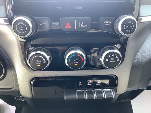 Used 2025 RAM 1500 Big Horn image 30