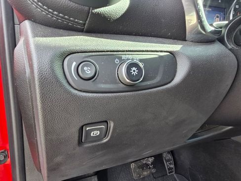 Used 2022 Chevrolet Blazer LT image 14