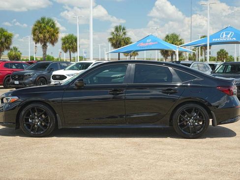 Used 2026 Honda Civic Sport image 3