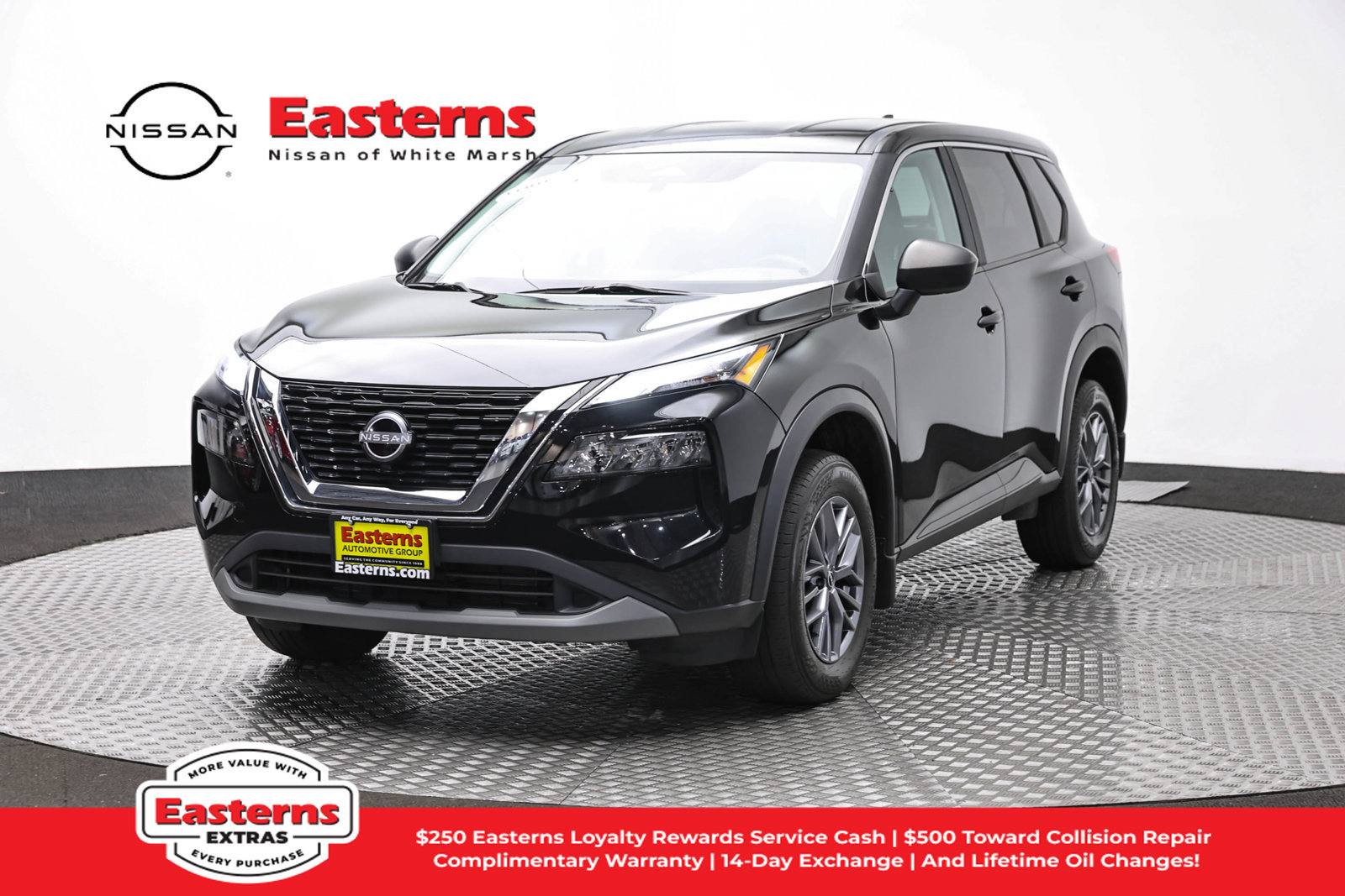 Used 2023 Nissan Rogue S AWD/4WD image 1