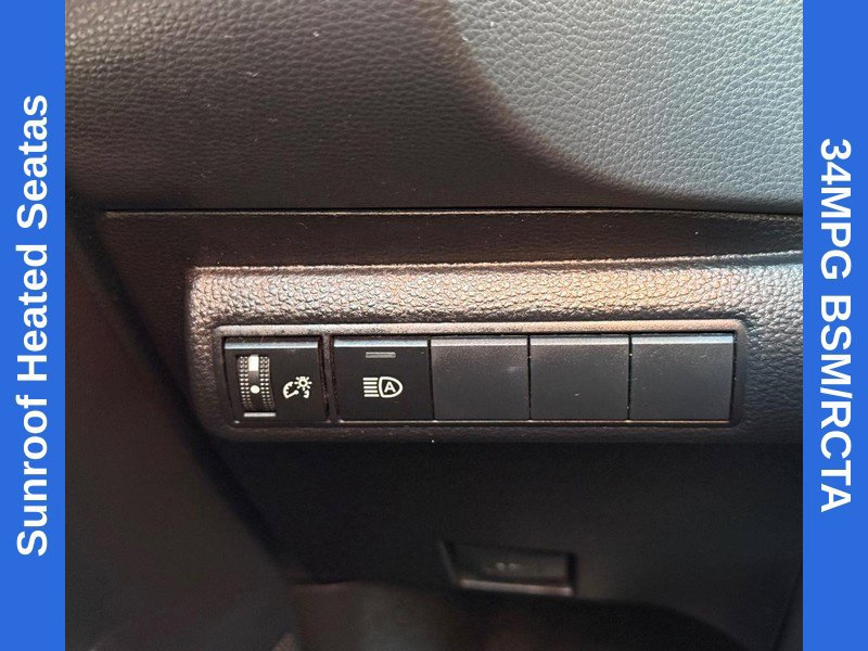 Used 2023 Toyota Corolla XSE FWD image 30