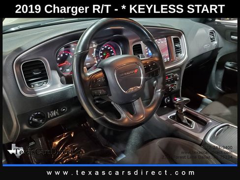 Used 2019 Dodge Charger R/T image 7