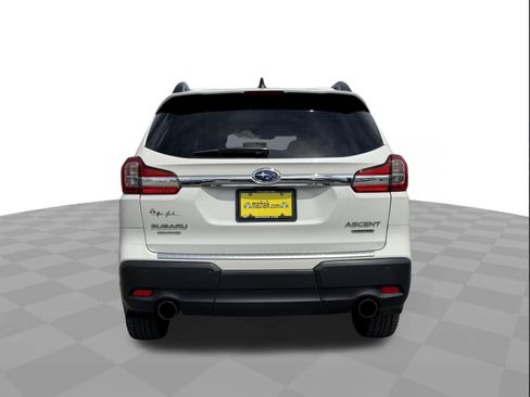 Used 2022 Subaru Ascent Limited w/ Technology Package AWD/4WD image 4