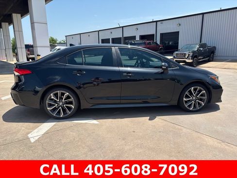 Used 2020 Toyota Corolla SE w/ SE Premium Package FWD image 6