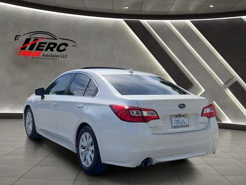 Used 2016 Subaru Legacy 2.5i Premium AWD/4WD image 5