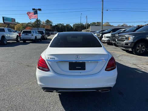 Used 2016 Mercedes-Benz C 300 Sedan image 5