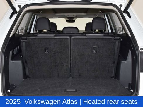 Used 2025 Volkswagen Atlas SEL AWD/4WD image 30