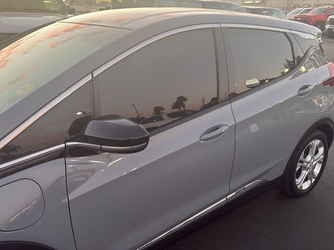 Used 2020 Chevrolet Bolt LT image 29
