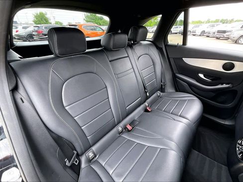 Used 2019 Mercedes-Benz GLC 300 image 17