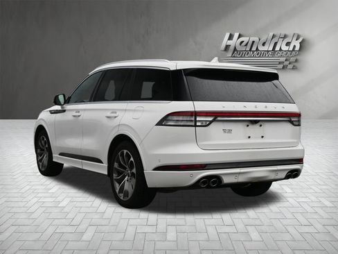 Used 2021 Lincoln Aviator Grand Touring w/ Equipment Group 302A AWD/4WD image 10