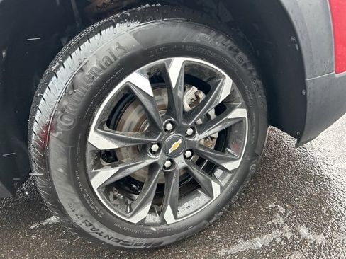 Used 2021 Chevrolet TrailBlazer LT w/ Convenience Package image 19