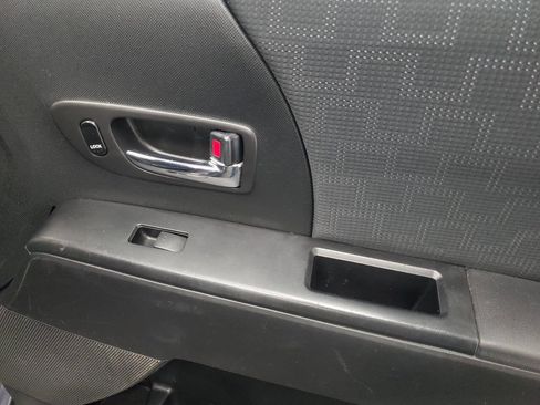 Used 2010 MAZDA MAZDA5 Sport image 15