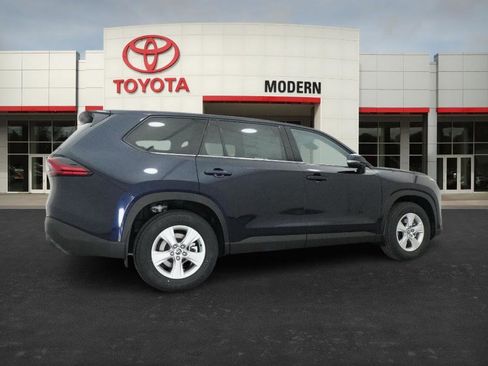 New 2026 Toyota Grand Highlander AWD Hybrid image 24