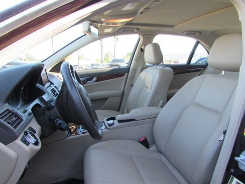Used 2011 Mercedes-Benz C 300 Sedan image 7
