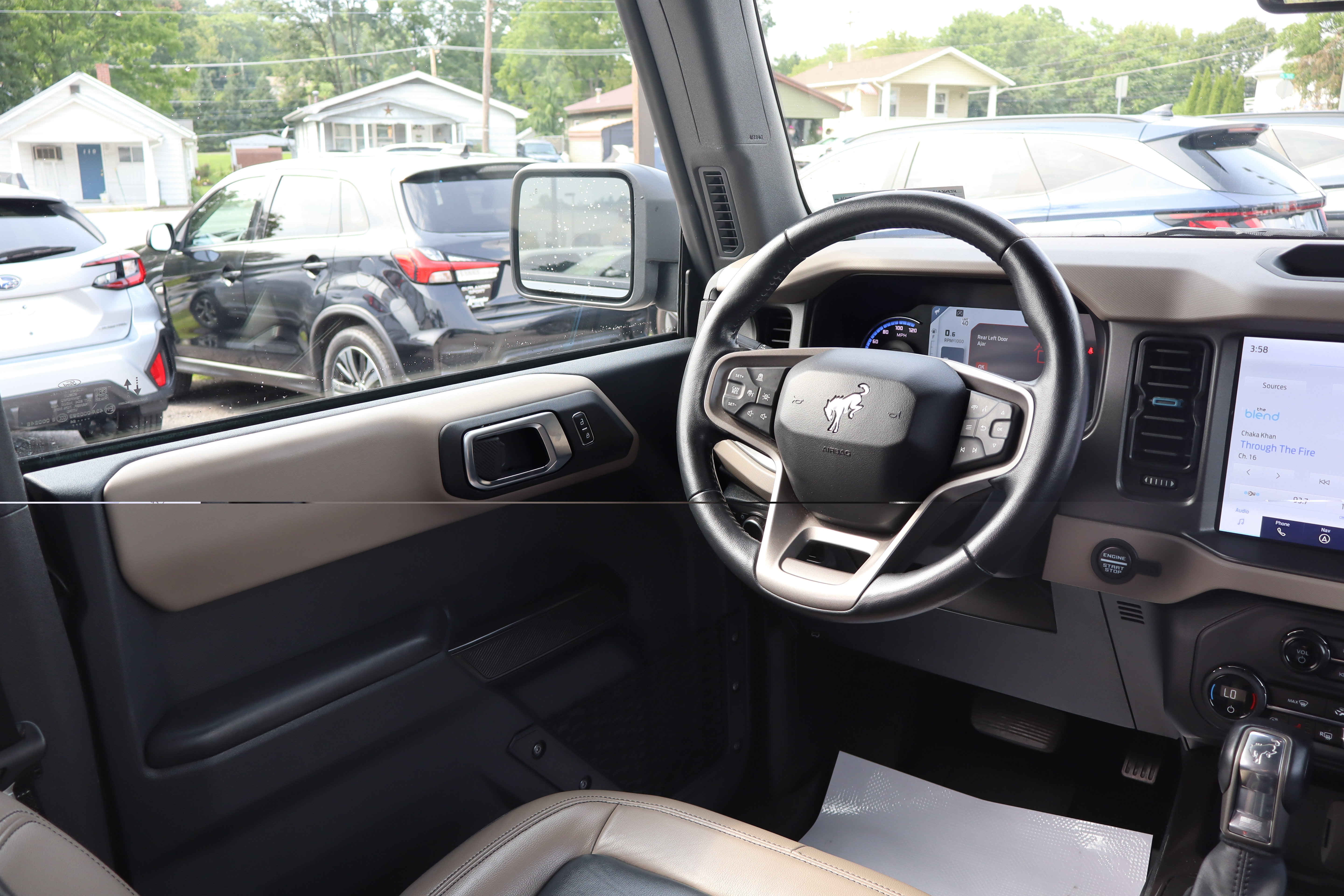 Used 2024 Ford Bronco Wildtrak AWD/4WD image 16