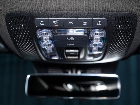 New 2026 Mercedes-Benz GLB 35 AMG AMG® 35 4MATIC® SUV image 28