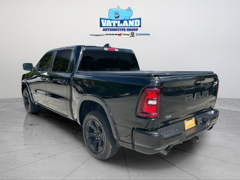 Used 2026 RAM 1500 Big Horn AWD/4WD image 3
