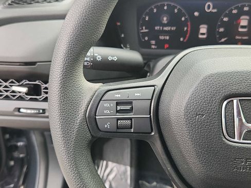 Certified 2023 Honda Accord EX image 20