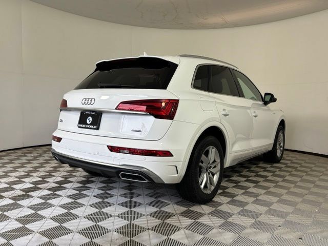 Used 2022 Audi Q5 2.0T Premium w/ Convenience Package AWD/4WD image 7