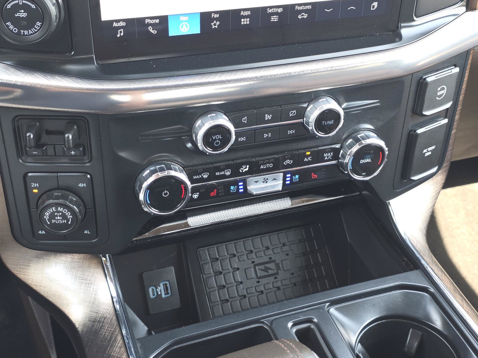 Used 2024 Ford F150 King Ranch w/ FX4 Off-Road Package AWD/4WD image 27
