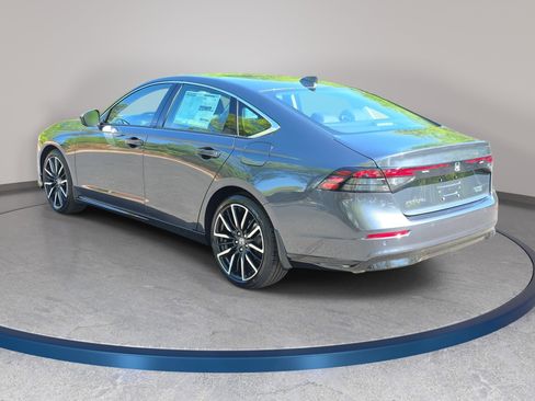 New 2026 Honda Accord Touring image 7