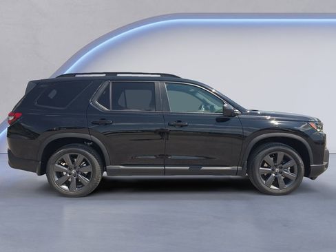 New 2026 Honda Pilot Sport image 7