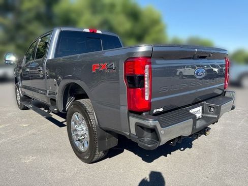 Certified 2025 Ford F350 Lariat w/ Lariat Ultimate Package AWD/4WD image 6