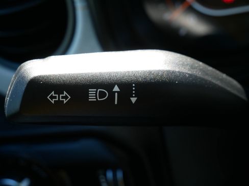 Used 2024 Jeep Wrangler Unlimited Sport AWD/4WD image 28