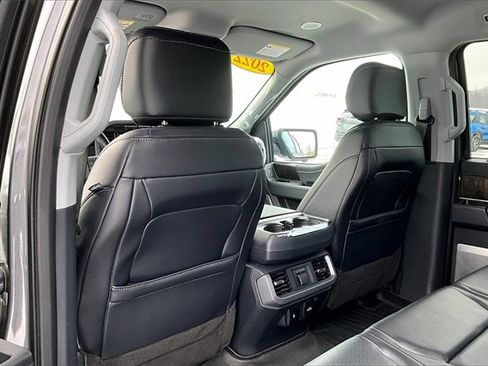 Used 2022 Ford F150 Lariat w/ Equipment Group 502A High image 37