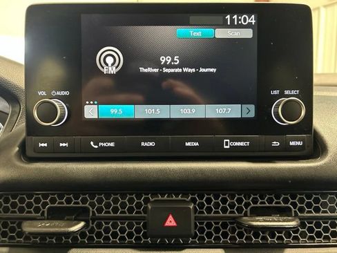 Certified 2023 Honda HR-V Sport image 30