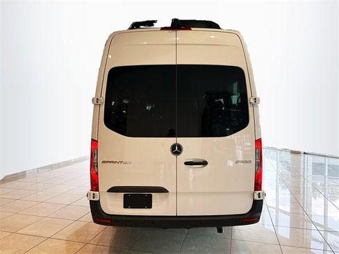 New 2025 Mercedes-Benz Sprinter 2500 image 6