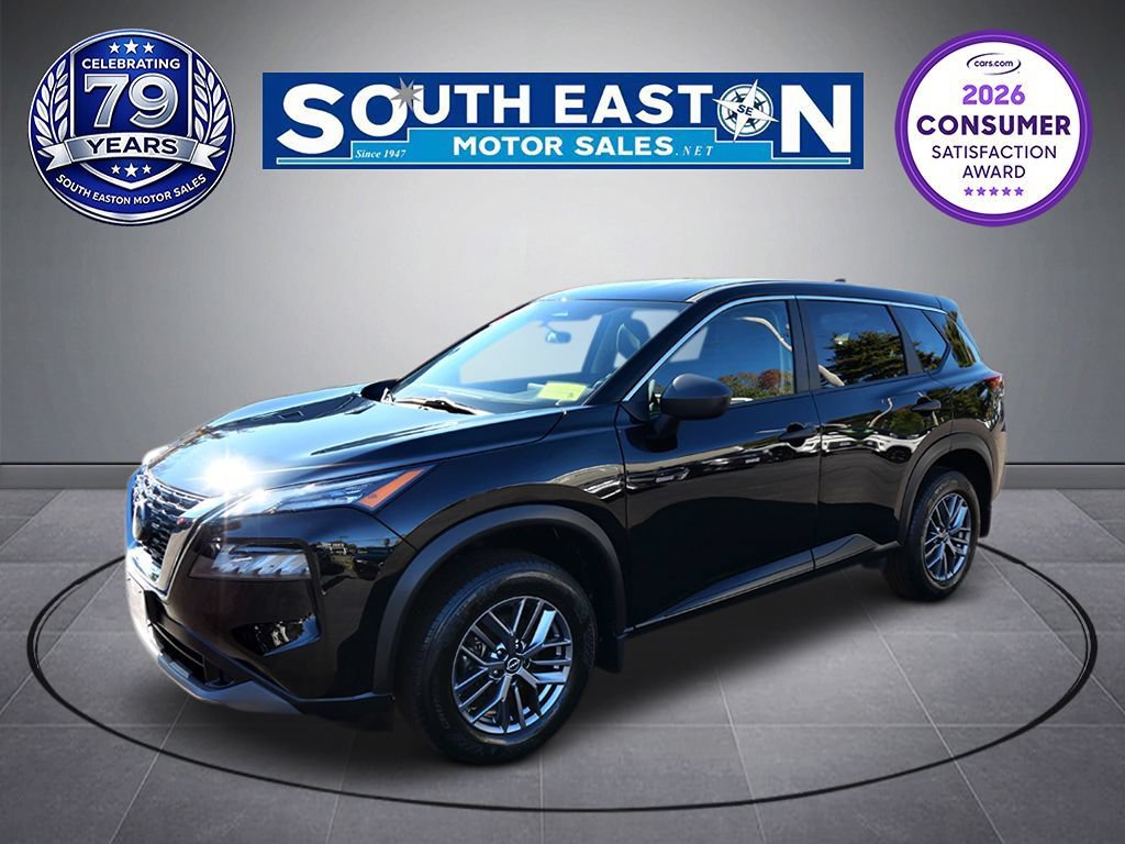 Used 2023 Nissan Rogue S AWD/4WD image 1