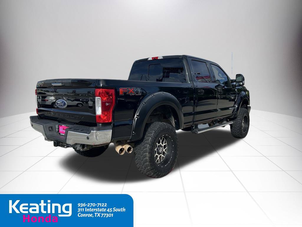 Used 2017 Ford F250 Lariat w/ Lariat Value Package AWD/4WD image 3