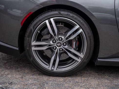 Used 2020 Ferrari Portofino RWD image 15