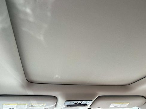 New 2026 Nissan Pathfinder Platinum w/ Lighting Package AWD/4WD image 21