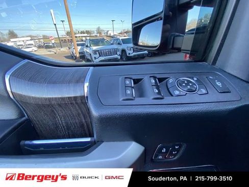 Used 2021 Ford F250 Lariat image 26