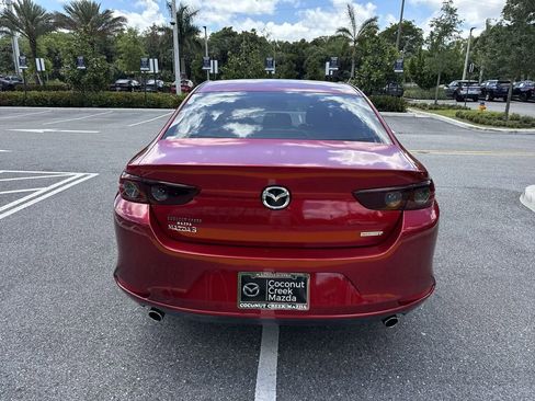 Used 2020 MAZDA MAZDA3 Sedan w/ Select Package FWD image 2