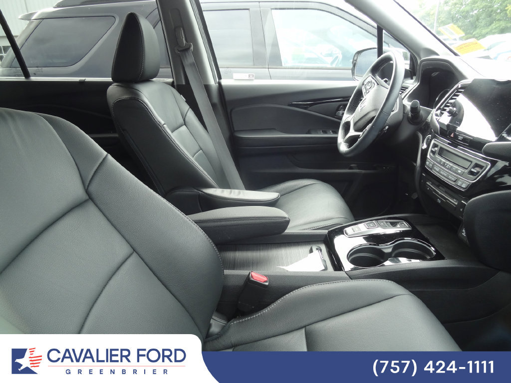 Used 2021 Honda Pilot Touring image 10