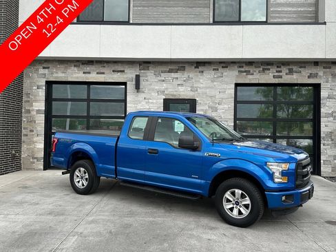 Used 2015 Ford F150 XL w/ Equipment Group 101A Mid AWD/4WD image 1
