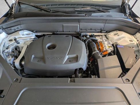 New 2026 Volvo XC90 T8 Ultra w/ Protection Package image 17