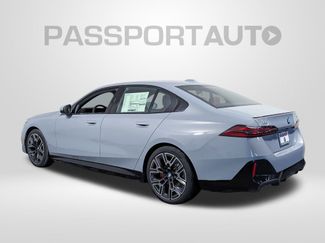 New 2026 BMW i5 eDrive40 video 3