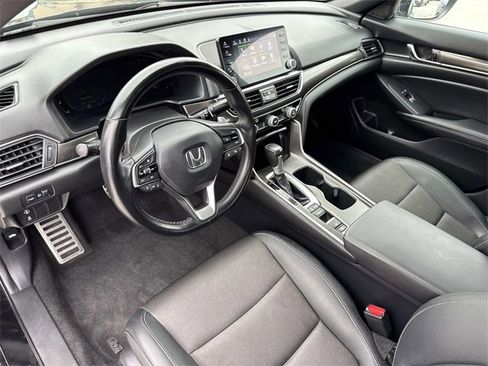 Used 2022 Honda Accord Sport image 18