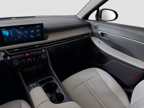 Used 2025 Hyundai Sonata SEL FWD image 24